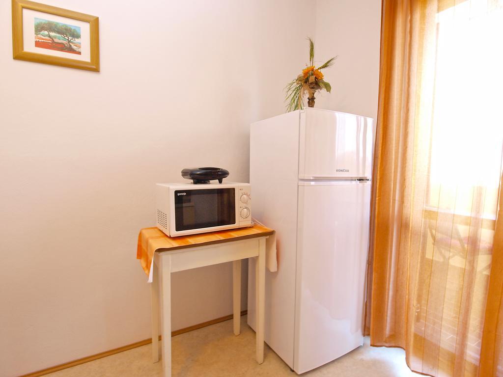 Family Friendly Apartment 946 Pula Exterior foto