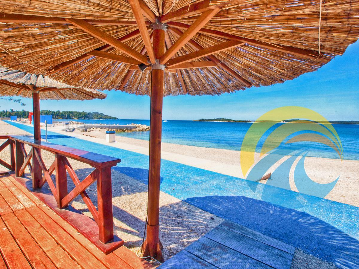 Family Friendly Apartment 946 Pula Exterior foto