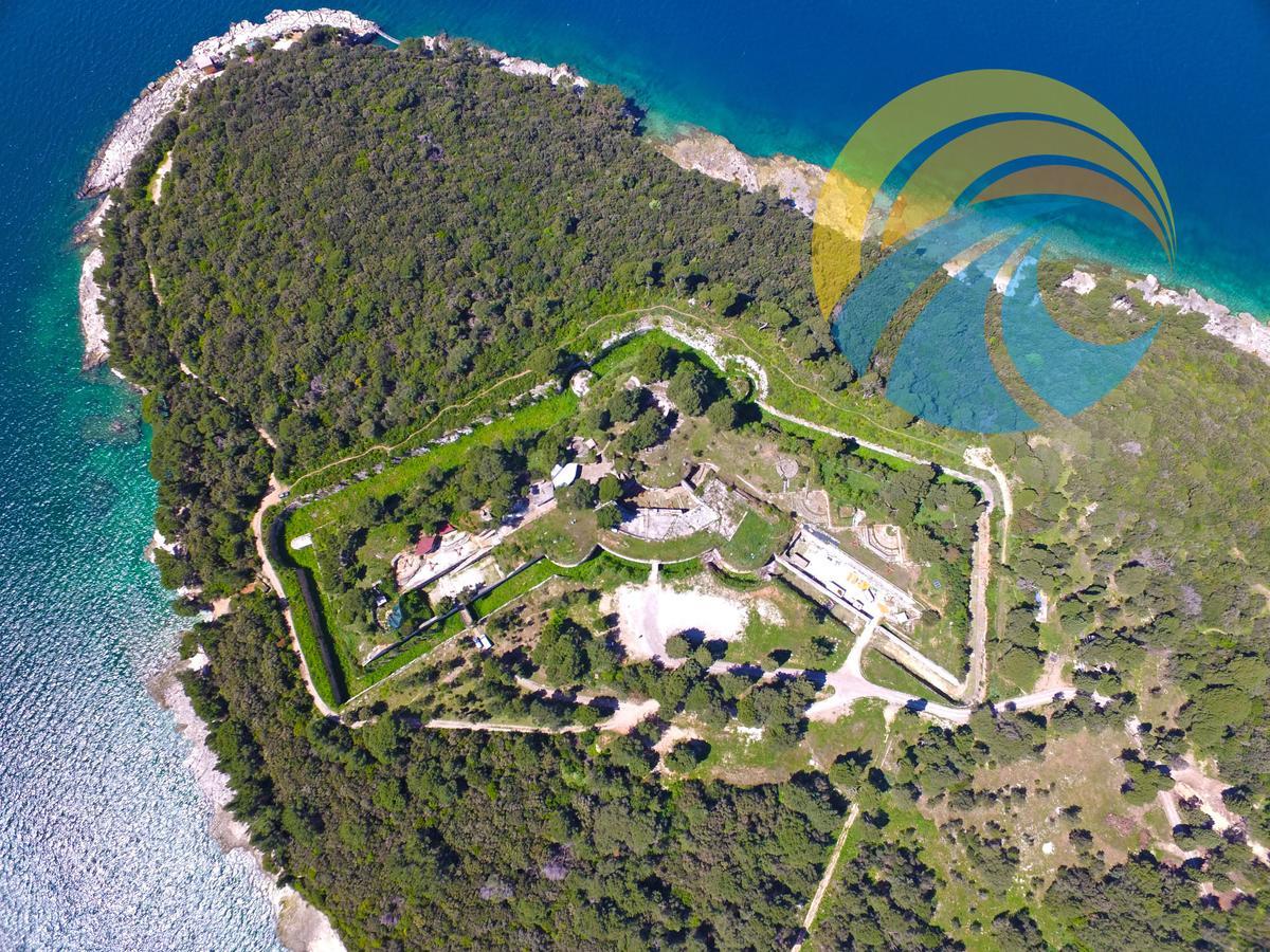 Family Friendly Apartment 946 Pula Exterior foto